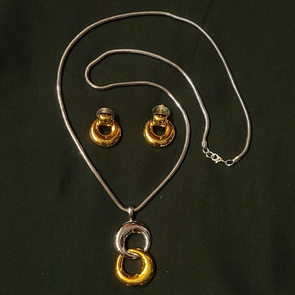 Vintage Monet Jewelry Set